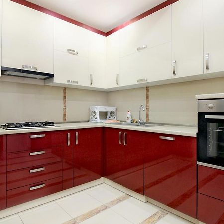 3 Bedroom Apartment Near Republic Square เยเรวาน ภายนอก รูปภาพ