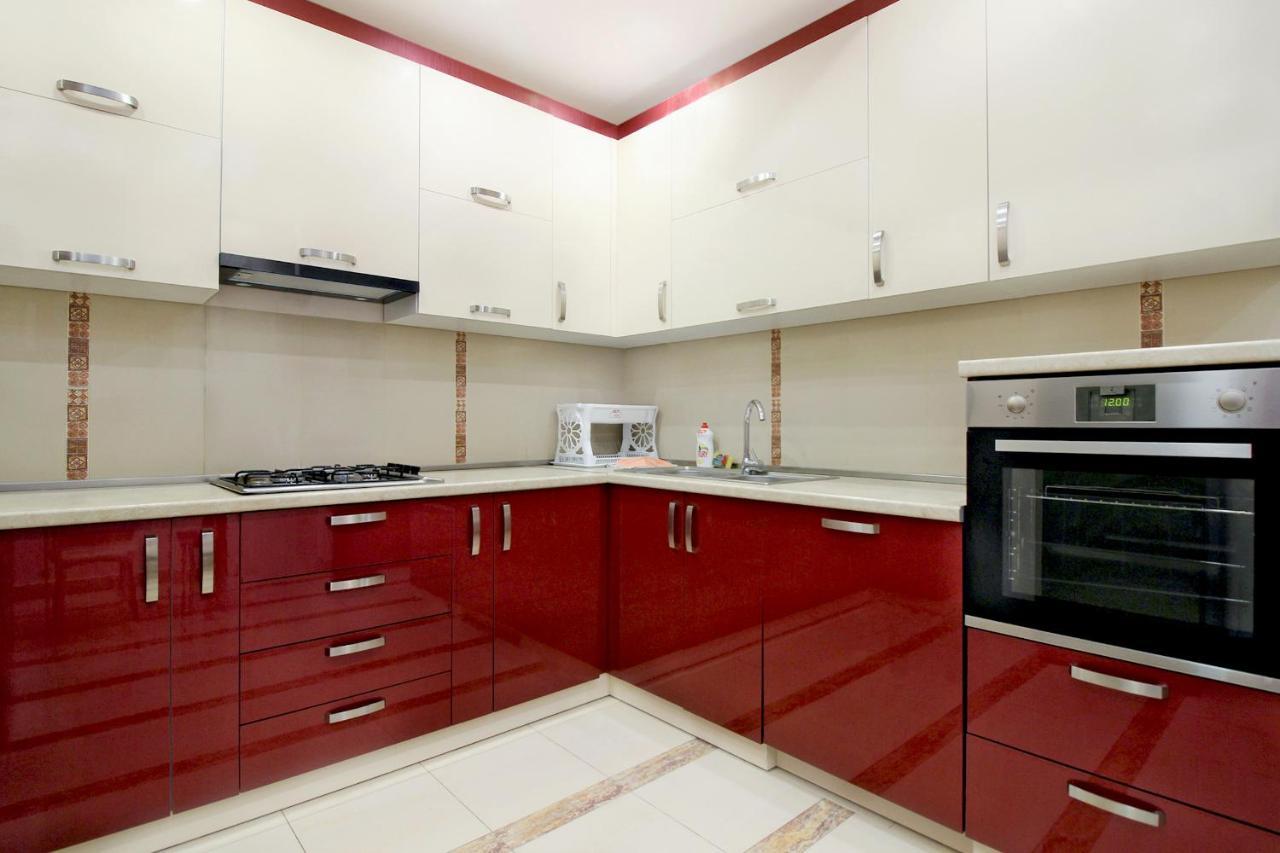 3 Bedroom Apartment Near Republic Square เยเรวาน ภายนอก รูปภาพ